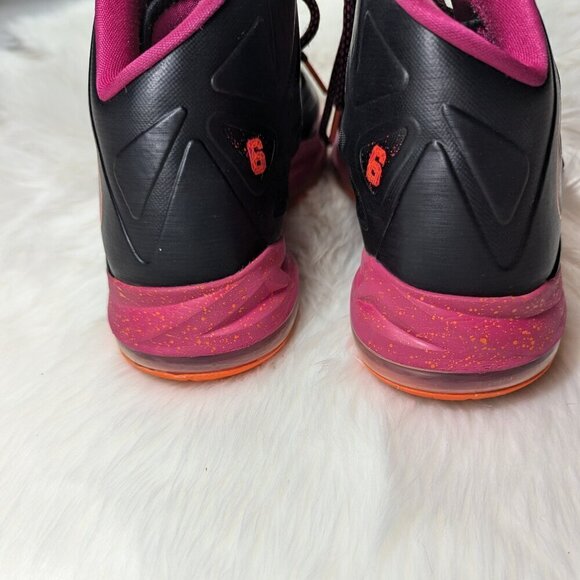 Authentic Lebron X size 11 -stock 541100005 - Picture 8 of 10